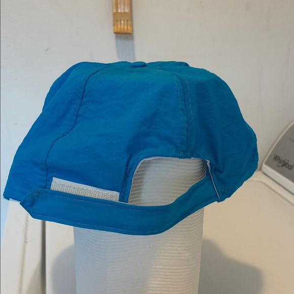 Blue Cap - Picture 3 of 8